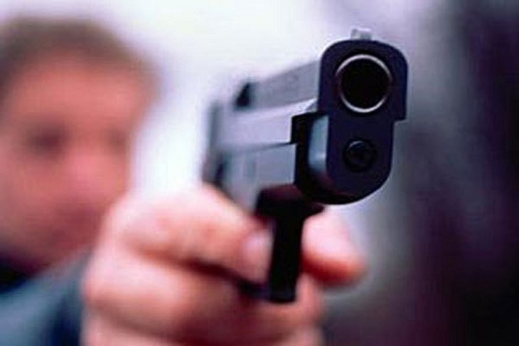 За стрельбу по редакции радиостанции «FM Биробиджан» 17-летний юноша пойдёт под суд