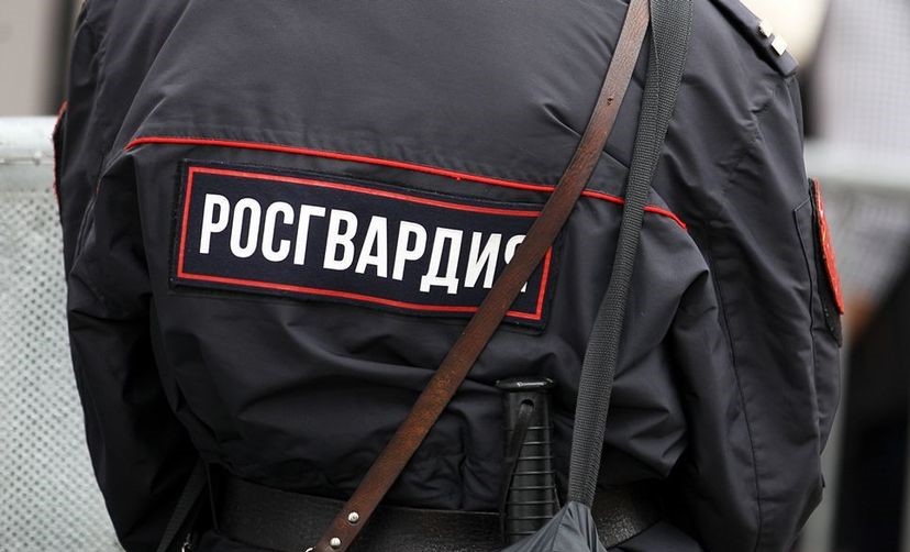 В российских школах массово открывают классы полиции, Росгвардии, прокуратуры и ФСИН
