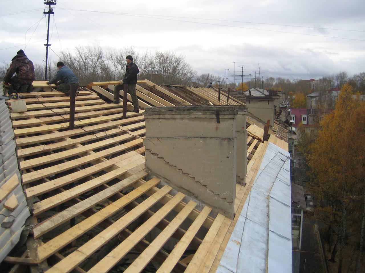 В ЕАО реконструкцию плоских крыш хотят включить в программу капремонта