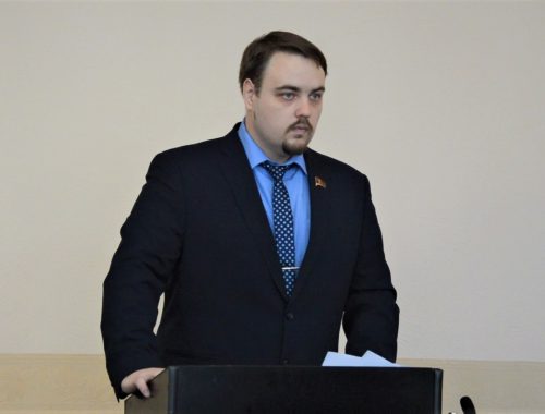 «Это неуважение к депутатскому корпусу» — В. Сахаровский о вчерашнем инциденте в гордуме
