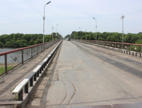 Новое обещание: в Биробиджане ремонтировать старый мост начнут зимой