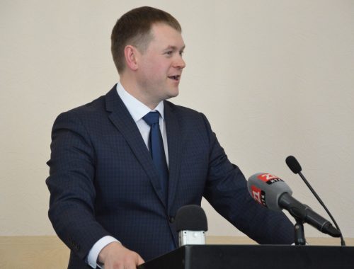 «Отфутболил» обращение гражданина и получил «административку» экс-мэр Биробиджана Александр Головатый