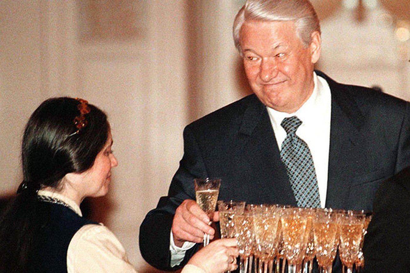 Как пил Ельцин, будучи секретарем обкома КПСС