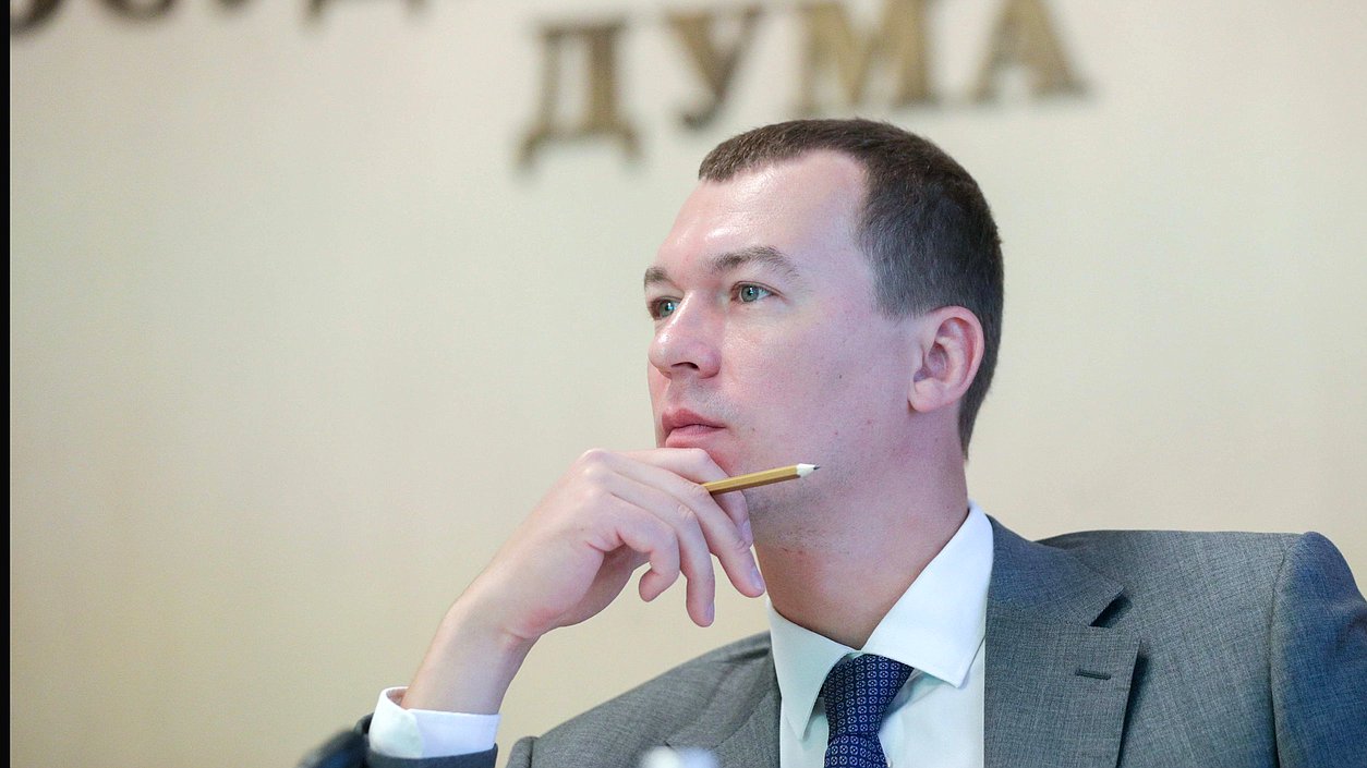 Дегтярев удивился конкурсу на его охрану за 33 миллиона рублей