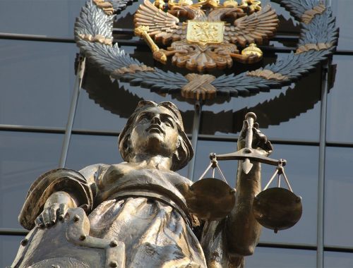 Суд признал структуры Навального экстремистскими