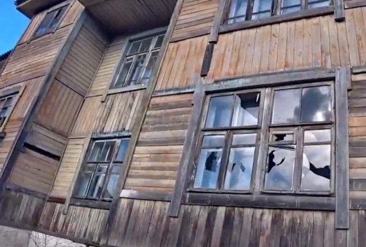 Местные власти обрекли десятки биробиджанцев на зимовку в трущобах: в городе сорвана программа переселения аварийного жилфонда