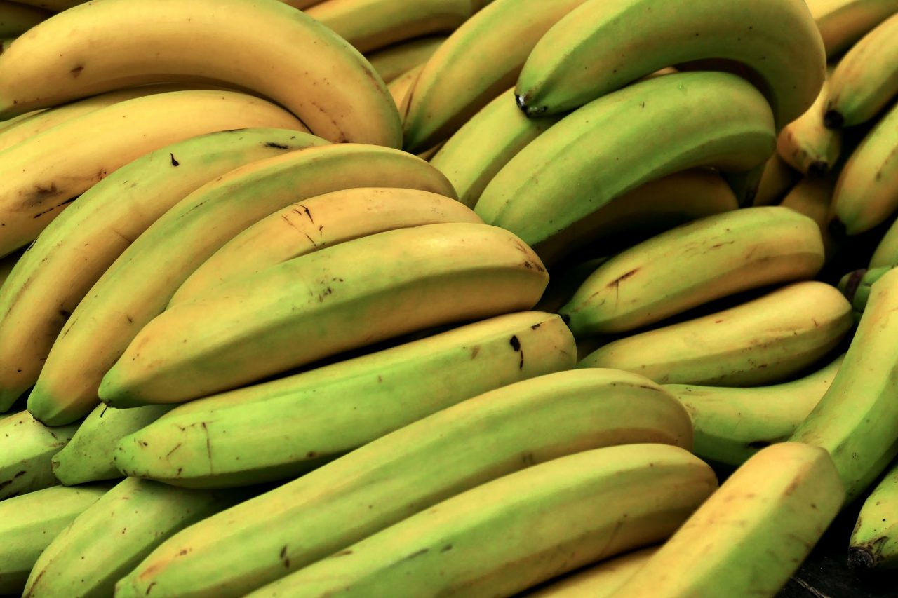 В соревновании цен бананы незначительно опередили морковь