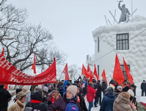 Дальневосточные коммунисты приняли участие в масштабном мероприятии в честь 100-летия Волочаевского боя