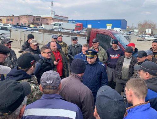 От стихийности к организованности: борьба работников компании «ЭкоТранс – Н» в Новосибирске