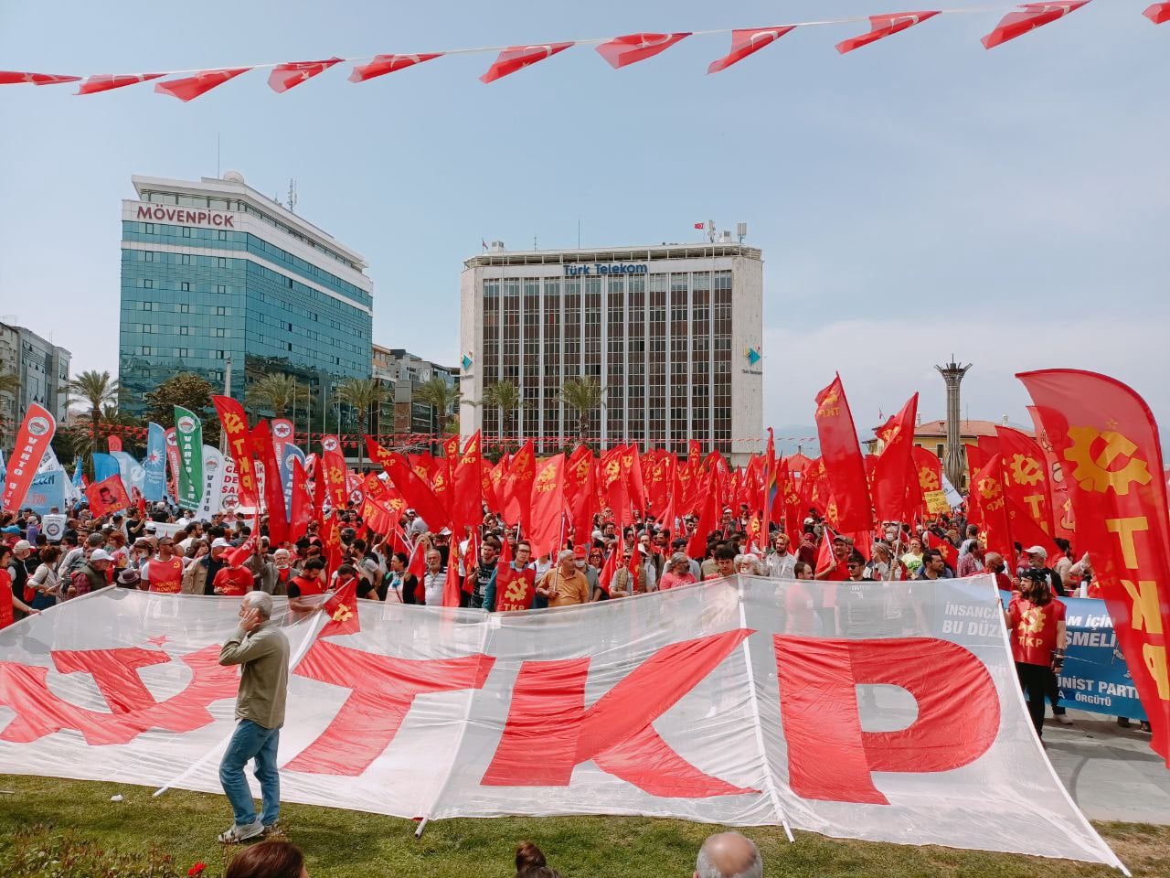Ростокино 1 мая. Первомай в Турции. Коммунизм в Турции. Первое мая в Москве 2022. Социалистические государства 2022.
