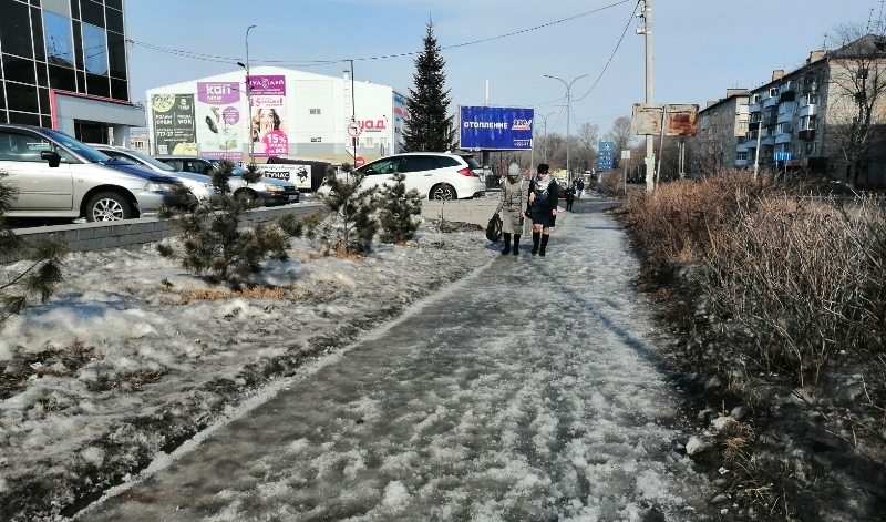 Аллергия на таяние снега. Снег фото. Таяние снега в Ульяновске. Снегопад фото. Биробиджан фото.