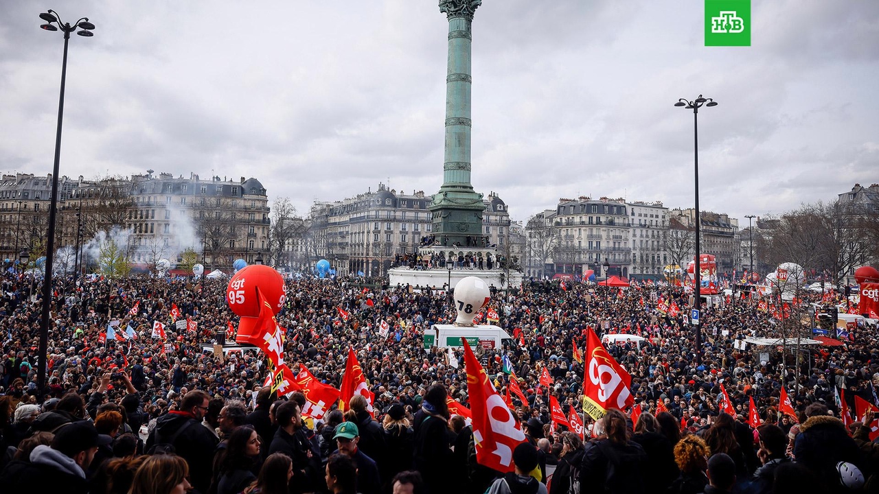 Более миллиона человек приняли участие в акциях против повышения пенсионного возраста во Франции