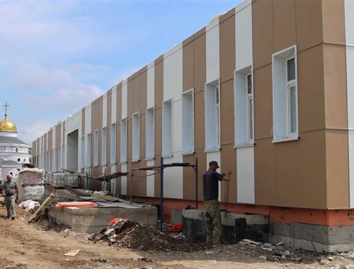 Строительство дома-интерната для пожилых граждан завершается в микрорайоне Биробиджан-2