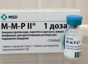 В РФ стали поставлять меньше зарубежных лекарств